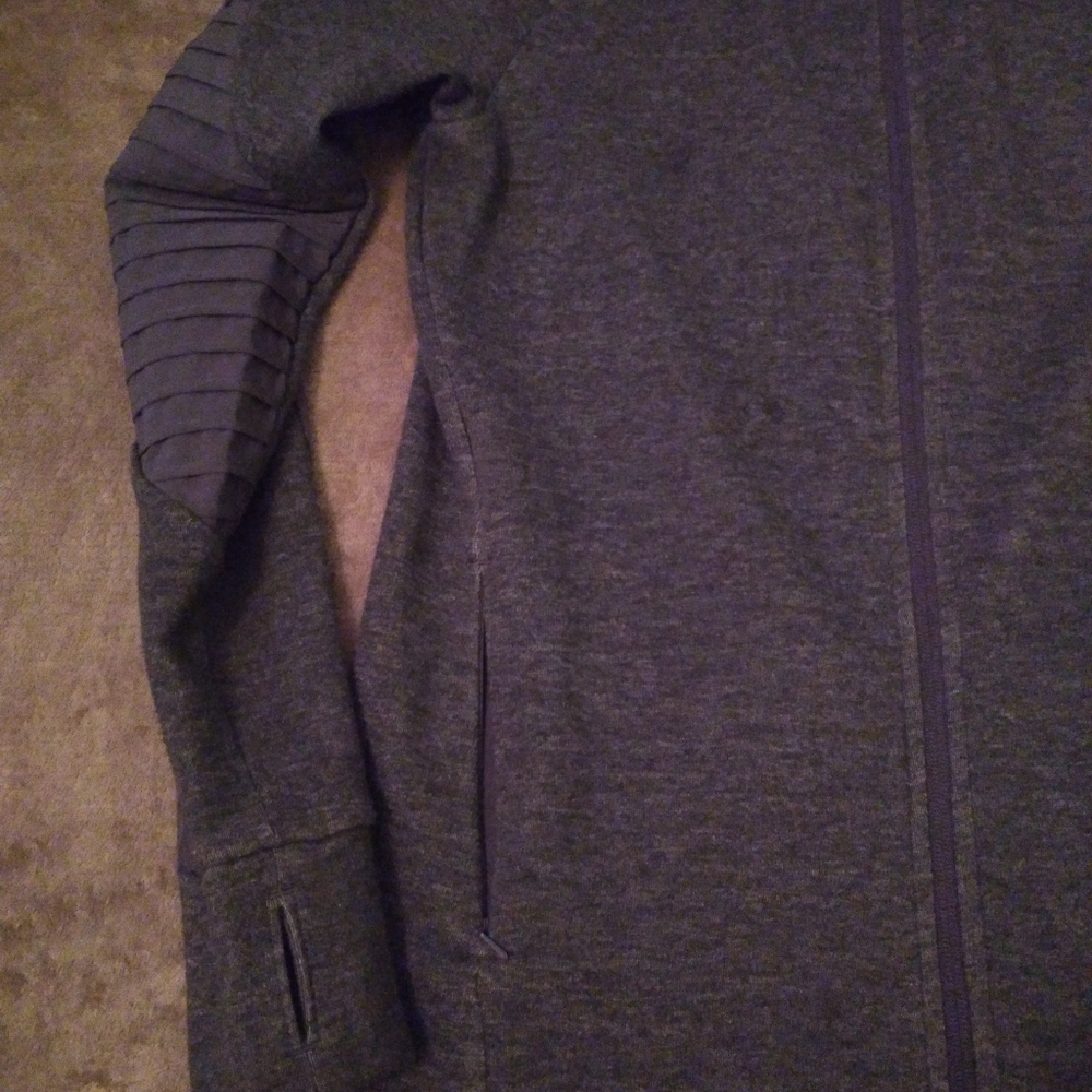 AVIA ZIP-UP - Picture 3 of 5